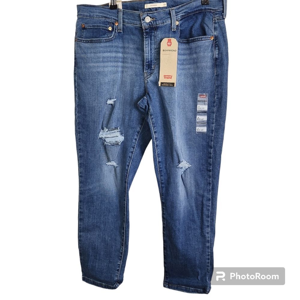 Levi's Boyfriend Relaxed Distressed Mid Rise Size 16, 33/27 NWT NEW